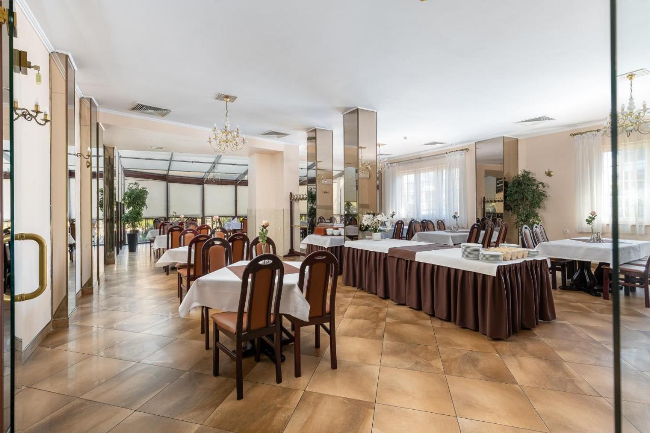 Hotel Ruczaj Krakow Ngoại thất bức ảnh